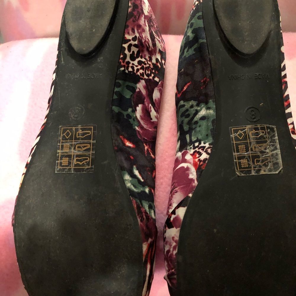 Call It Spring flats - Picture 2 of 14